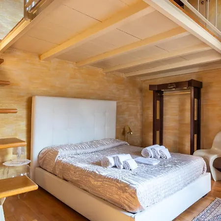 公寓 La Soffitta Di Giulietta - Design Loft 维罗纳